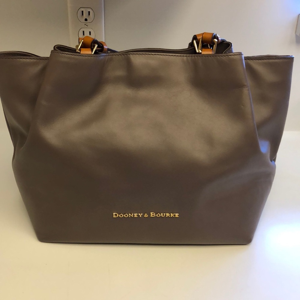 Dooney & Bourke handbag